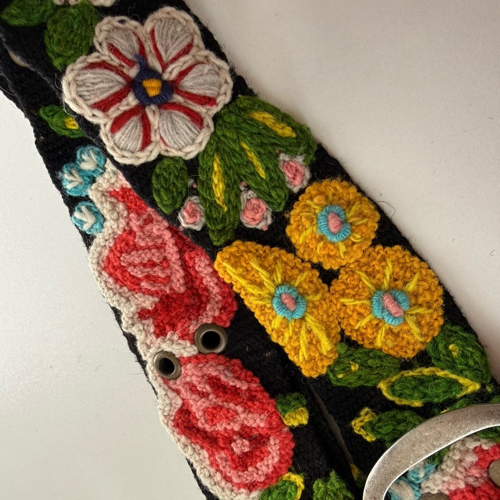 Jenny Krauss Floral Wool Belt Hand Embroidery Wildflowers Boho Artisan Festival - Picture 3 of 16